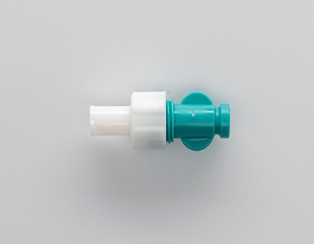 Catheter adaptor